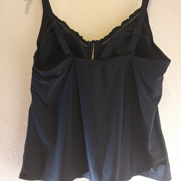 Black Croft&barrow swimsuit top size 20 - Picture 3 of 4